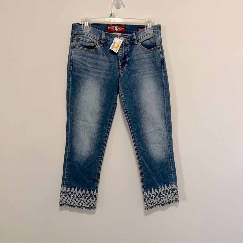 NWT women’s lucky brands sweet crop Sz 2/26
